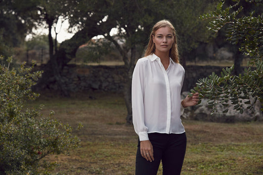 Clique Libby Ladies Blouse | Light Chiffon | Semi-Opaque Material | Black or White | XS-2XL - Shirt - Logo Free Clothing