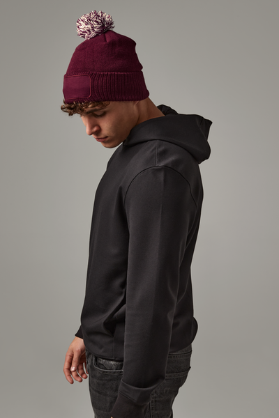 Beechfield Snowstar® Patch Beanie | Unisex | Pom-Pom | Soft Touch | 8 Colours | One Size - Hat - Logo Free Clothing