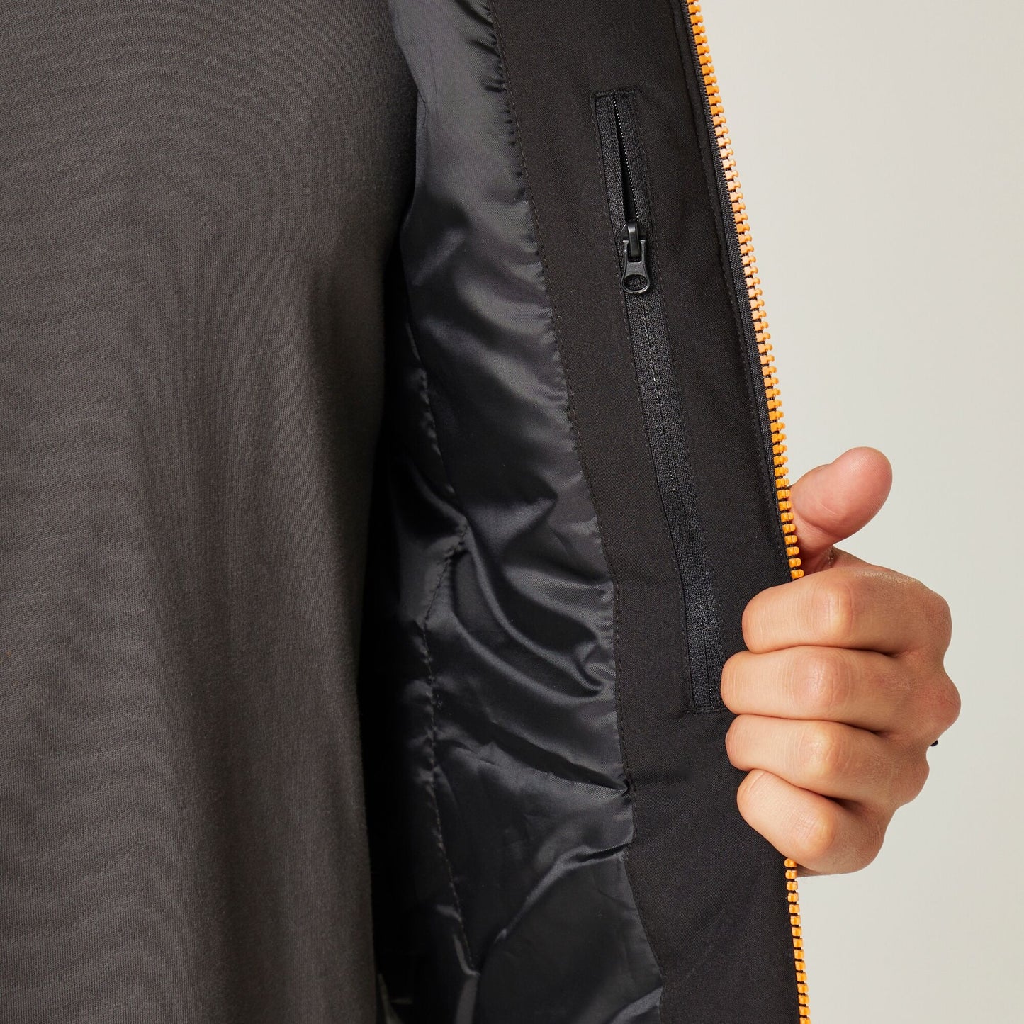 Regatta Navigate Mens Waterproof Insulated Jacket | Breathable | Hood | 7 Colours | S-3XL - Winter Jacket - Logo Free Clothing