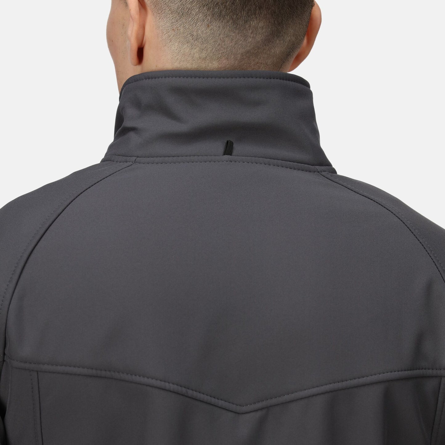 Regatta Uproar Mens 2-Layer Softshell Jacket | Showerproof | Super Soft | 6 Colours | S-3XL - Summer Jacket - Logo Free Clothing