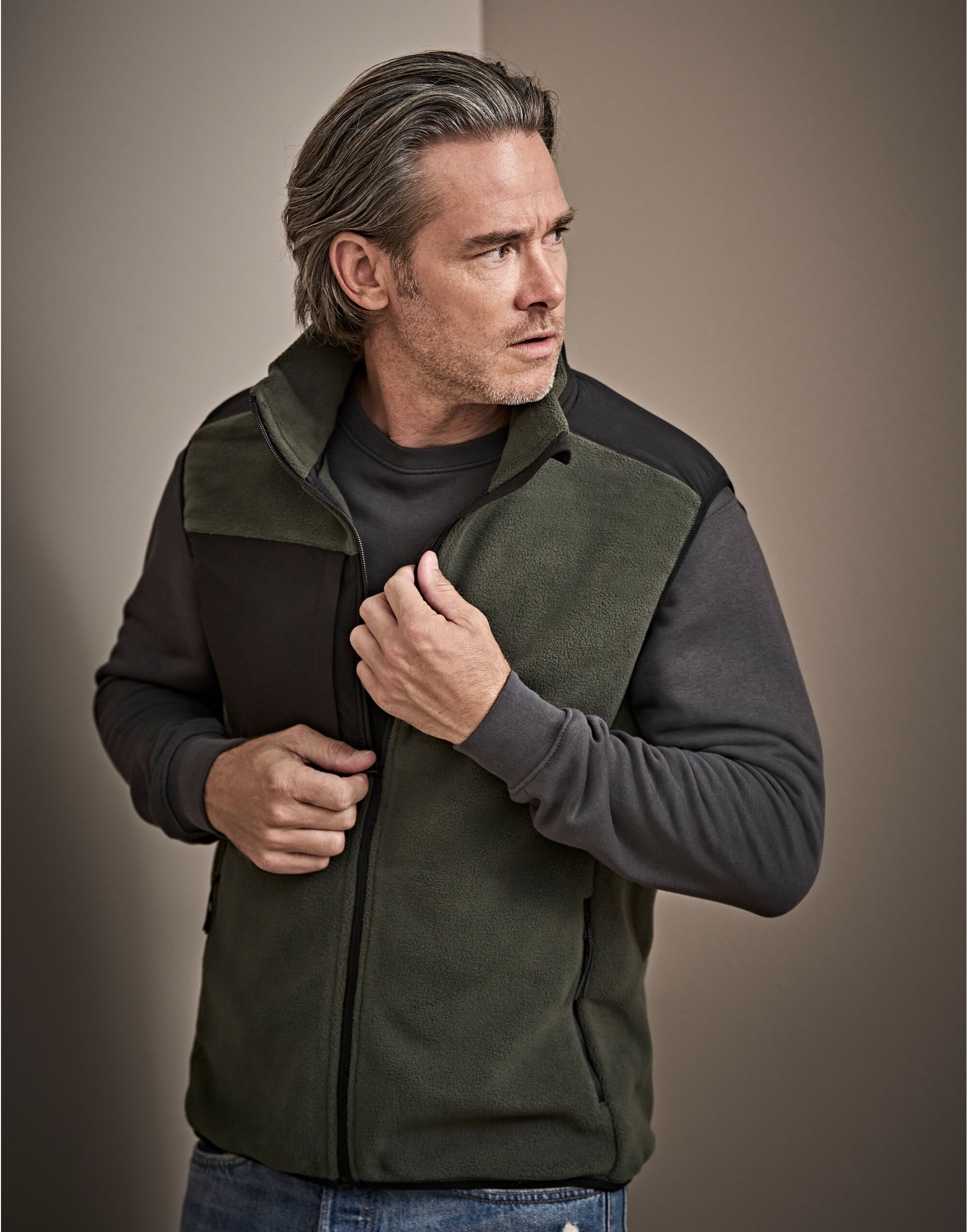 Tee Jays | Mountain Fleece Bodywarmer | Logo Free Clothing