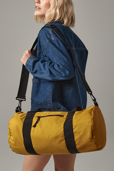 BagBase Recycled Barrel Bag | 20 Litre Duffle | Detachable Strap | 4 Colours | One Size