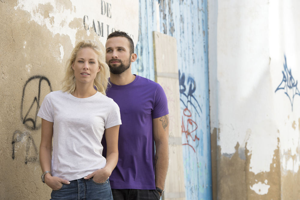 Clique Classic Tee. Pre-Shrunk Cotton Tee, Unisex Fit. 12 Colours. S-5XL - Tee Shirt - Logo Free Clothing