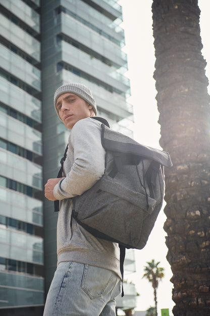 Clique City Backpack | 20 Litre Rucksack | Compression Straps | Carry Handle | Melange Grey
