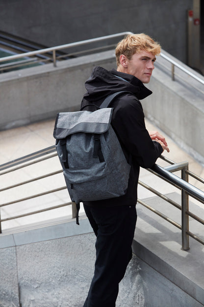 Clique City Backpack | 20 Litre Rucksack | Compression Straps | Carry Handle | Melange Grey