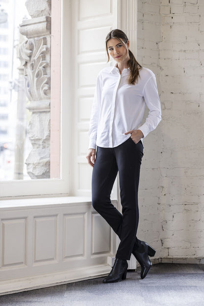 Cutter & Buck Hedley Ladies Stretch Shirt | Breathable Organic Cotton | Black or White | XS-2XL