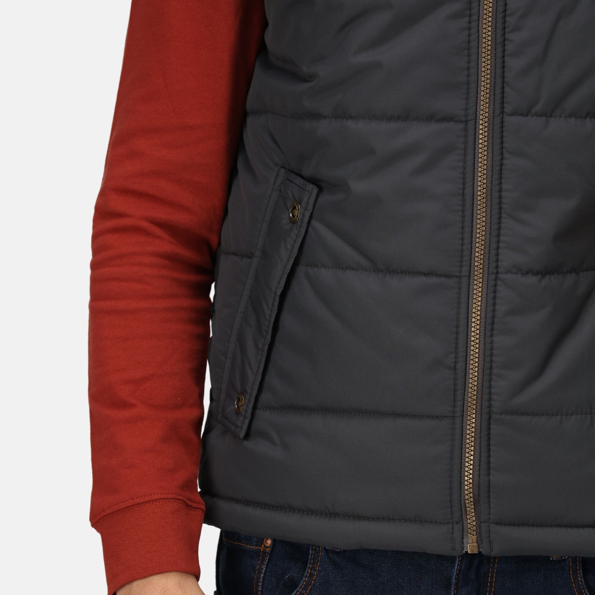 Regatta Altoona Mens Gilet | Padded Body Warmer | Showerproof | 3 Colours | S-3XL - Gilet - Logo Free Clothing