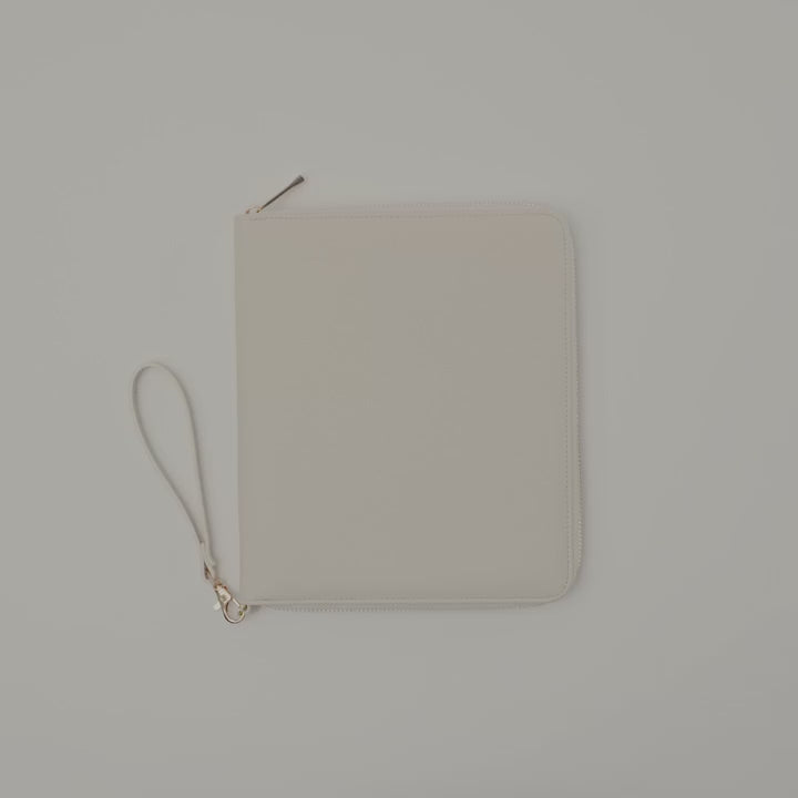 Video of the BagBase Boutique Travel/Tech Organiser in Oyster