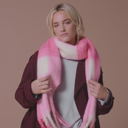 Beechfield Fluffy Check Scarf | Unisex | Recycled | Super Soft | Warm | 4 Colours | One Size