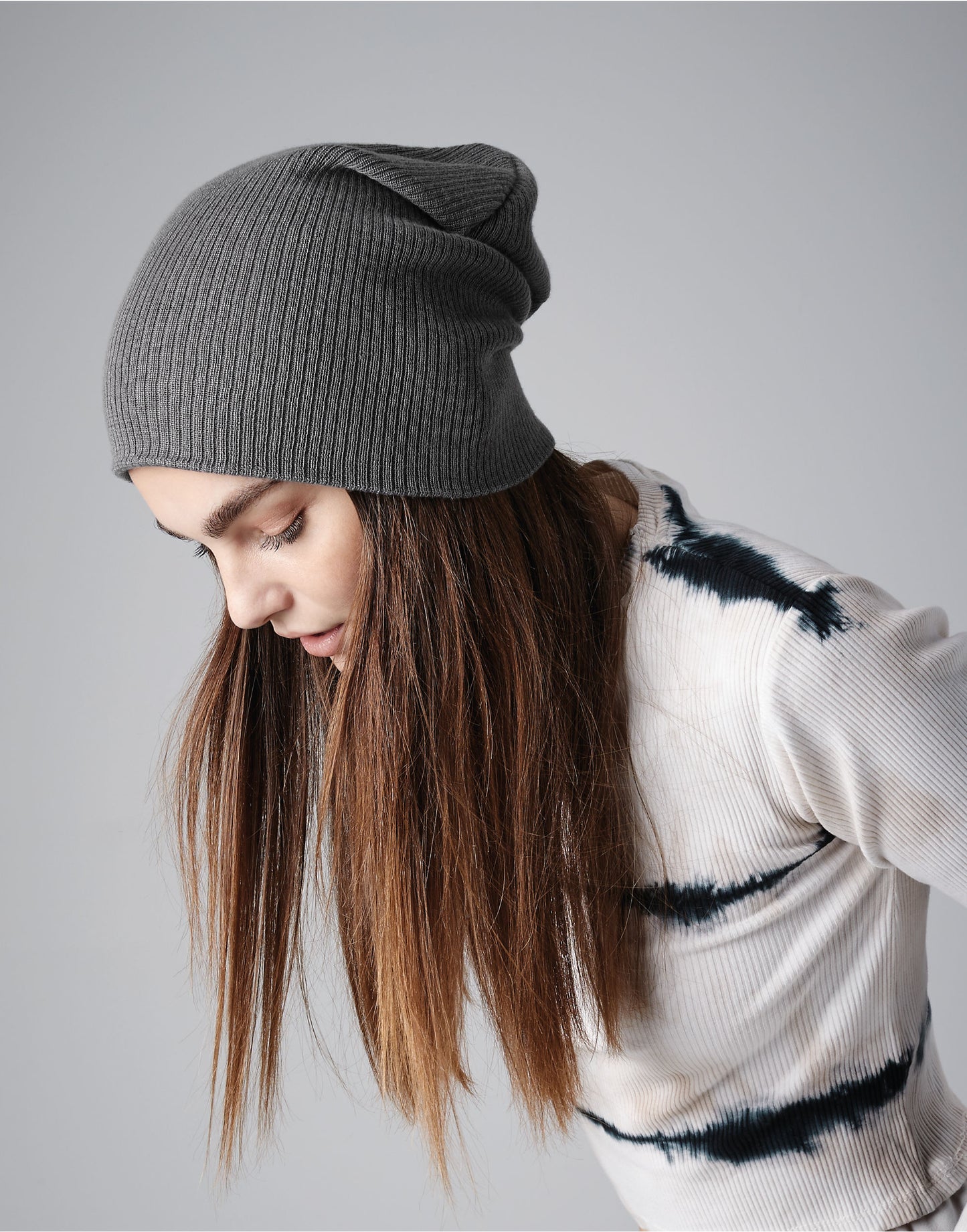 Beechfield | Slouch Beanie | Logo Free Clothing