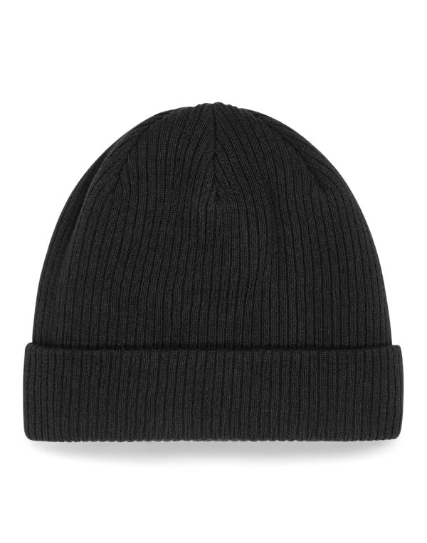 Beechfield EarthAware® Organic Cotton Beanie in Black, front view