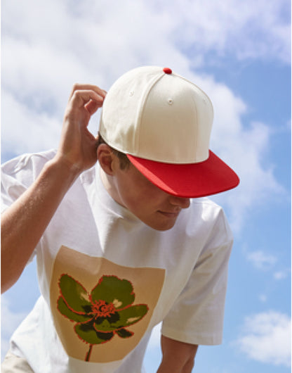 Beechfield | Contrast Flat Peak 6 Panel Cap | Logo Free Clothing