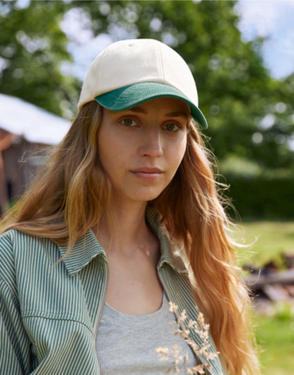 Beechfield | Contrast Peak Low Profile Vintage Cap | Logo Free Clothing