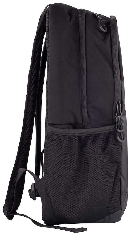 Rucksack with cooler clearance compartment